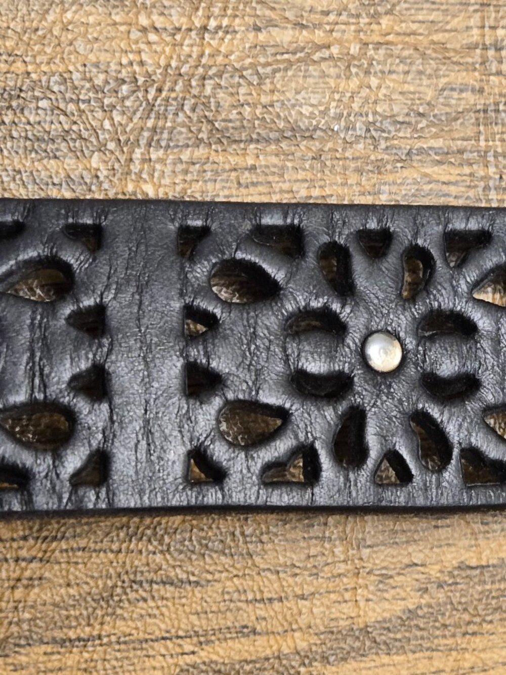 LUCKY BRAND Women's Black Leather Laser Cut Studded Belt w/Silver Buckle Medium - Picture 10 of 10